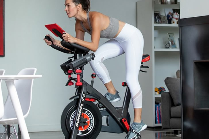 Maximizing Your Fitness Routine With Home Gym Equipment in Small Spaces